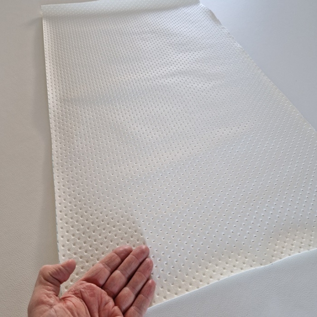Umetno usnje, kos 90x46cm, bela