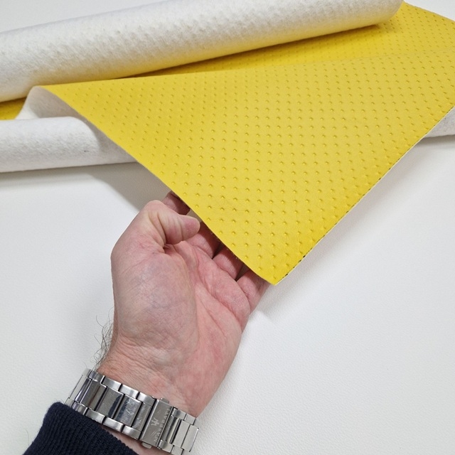 Umetno usnje, kos 107x62cm, rumena