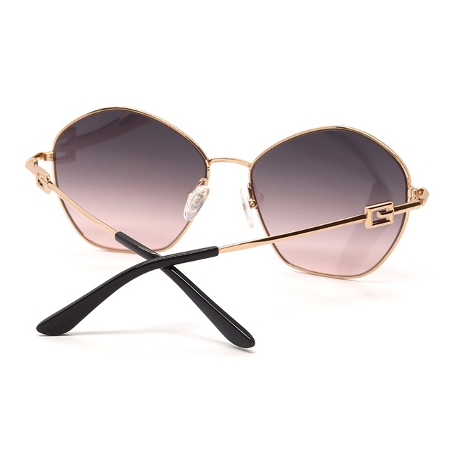 GUESS sončna očala GU7907 05B