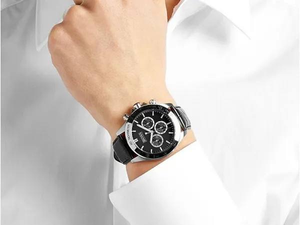 Novi modeli HUGO BOSS ur že na naših poličkah :)