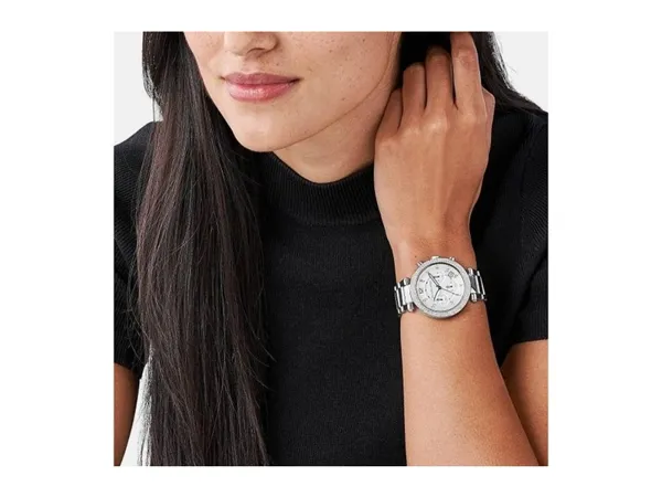 Zakaj so srebrne ure Michael Kors must-have modni dodatek letošnjega poletja