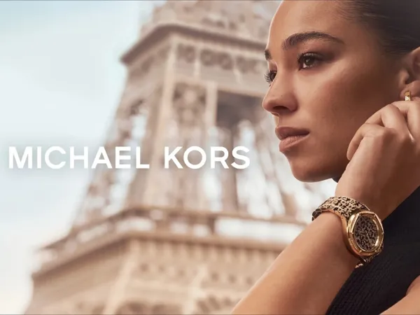 Eleganca in Prestiž: Zlate Ure Michael Kors pri nas v 4C.si
