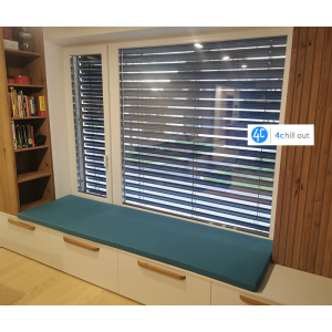 Blazine-za-okensko-polico