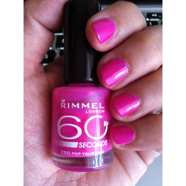 RIMMEL 60 Seconds Lak za nokte 250 Pop Your Pink, 8ml