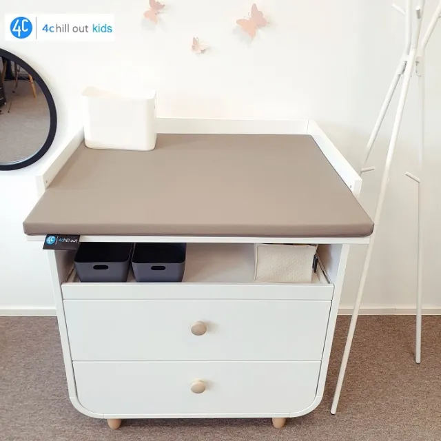 previjalne podloge, siva, previjanje, previjalna miza, ikea