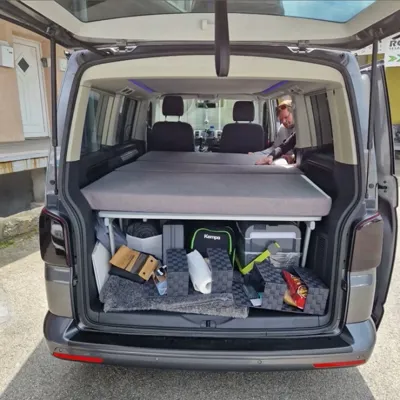 Blazine za avtodom VOLKSWAGEN CALIFORNIA 186x148x8cm